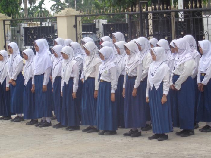 SUKSES UPACARA BENDERA HARI SENIN